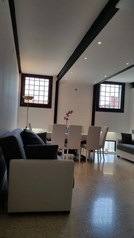 Elisabeth Waterfront Apartment ヴェネツィア エクステリア 写真